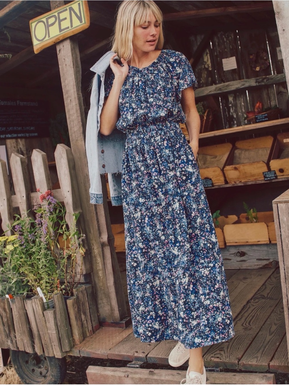 Marine Layer Navy Blue Floral Short-Sleeve Maxi Dress